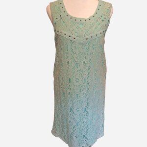 Women's sleeveless floral lace midi dress. Sea foam green. Size Large
